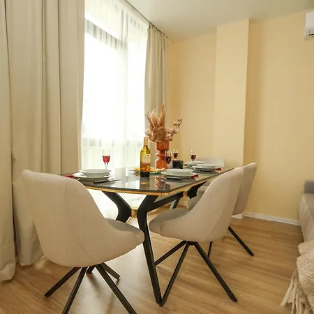 Апартаменты Seaview & Pool